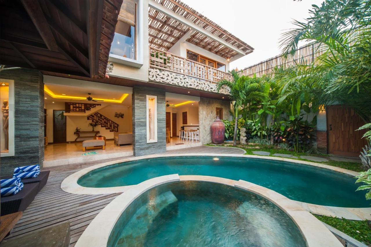 Villa Suzuki 2 Seminyak Exterior photo